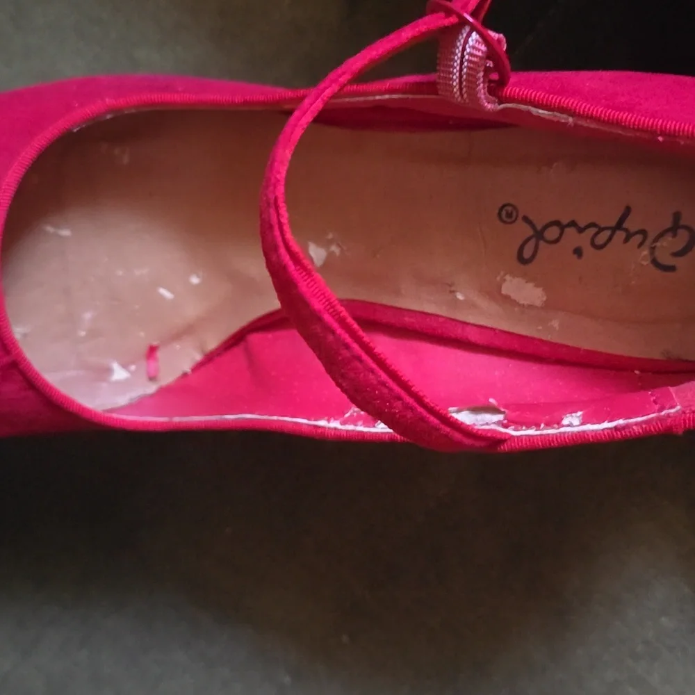 Qupid Red Suede Mary Jane Heels - Picture 4 of 7